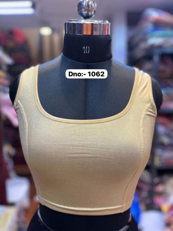 Sleeveless Stretchable Blouse | b8