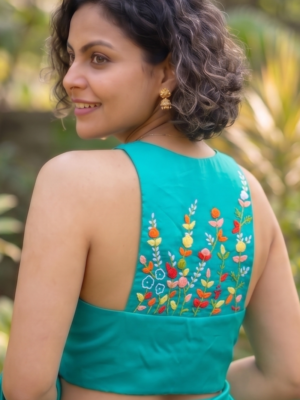 g1111 Designer Katha Blouse